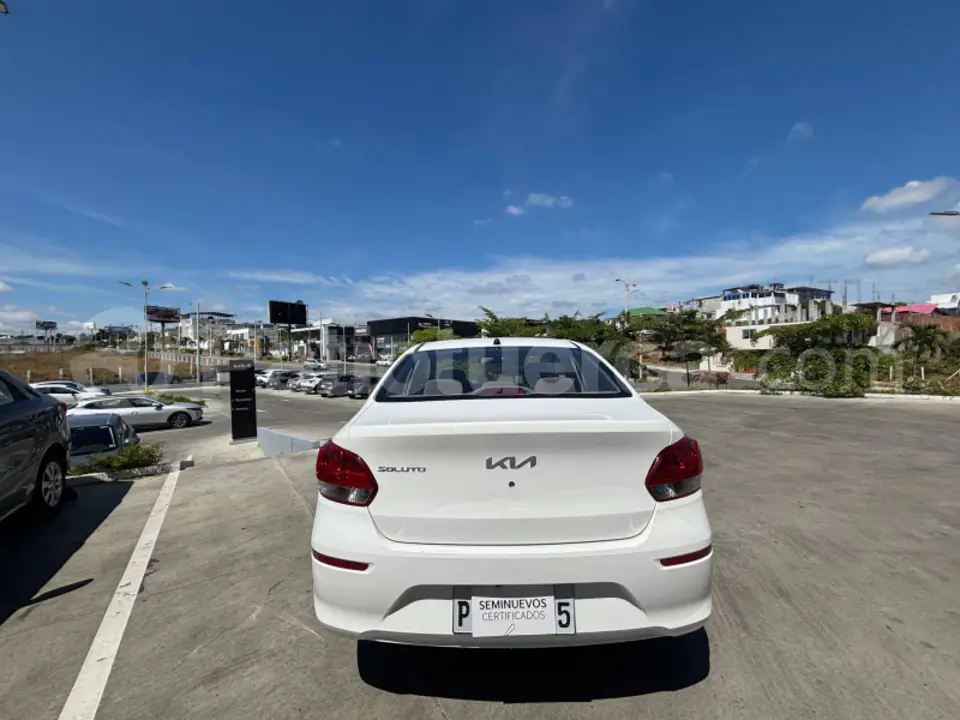 Foto 6 de Kia Soluto LX