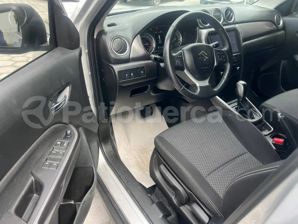 Foto 4 de Suzuki VITARA GL PLUS