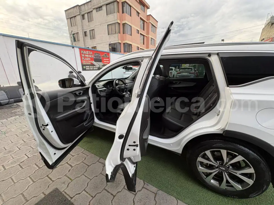 Foto 8 de Chery Tiggo 7 Luxury