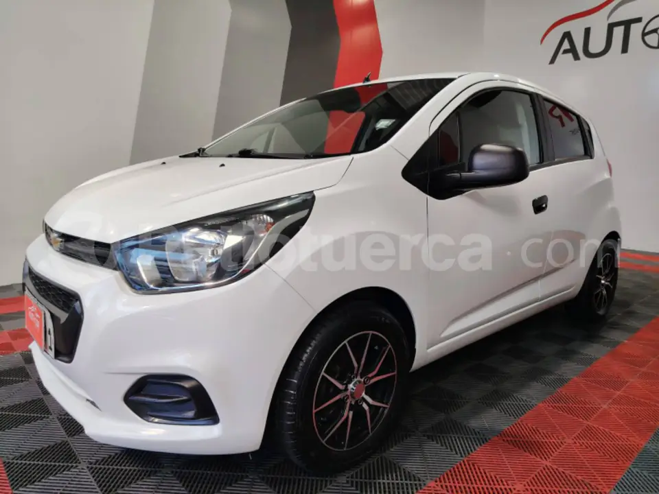 Foto 1 de Chevrolet Spark GT