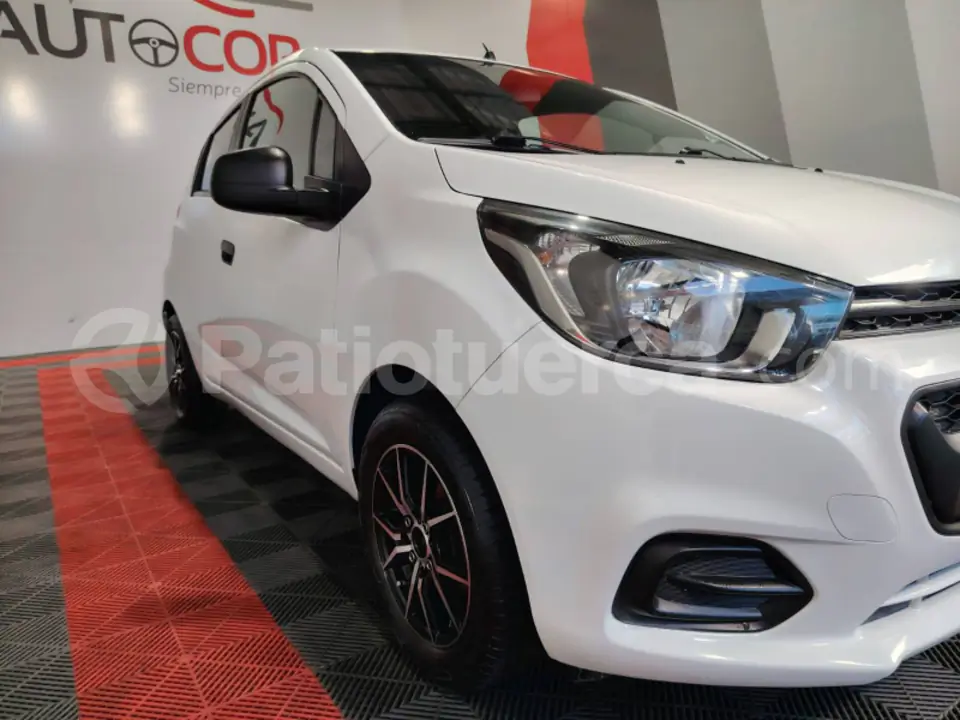 Foto 4 de Chevrolet Spark GT