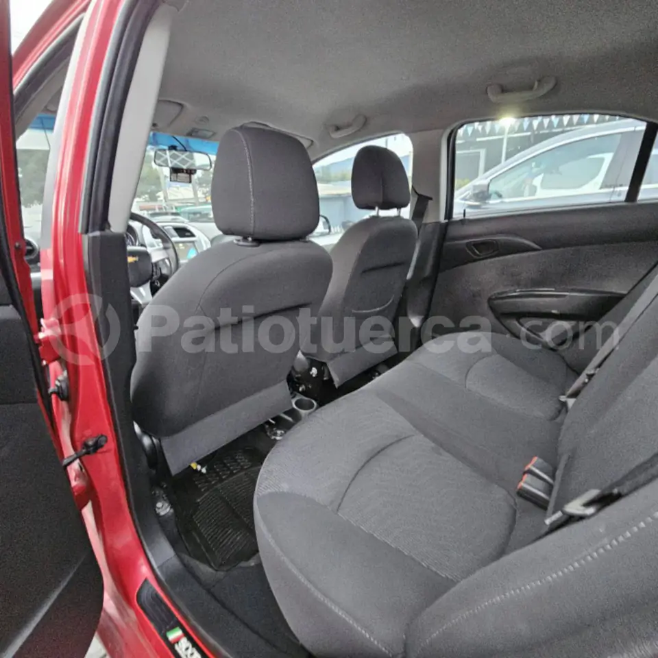 Foto 10 de Chevrolet BEAT PREMIER
