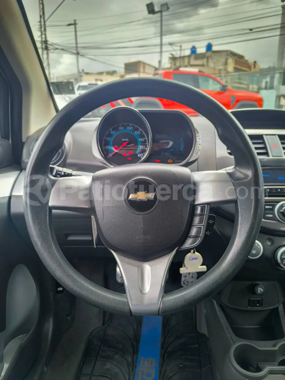 Foto 12 de Chevrolet Spark GT
