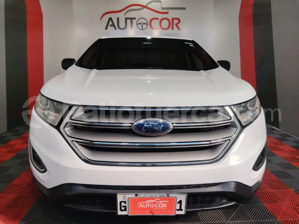 Foto 2 de Ford Edge