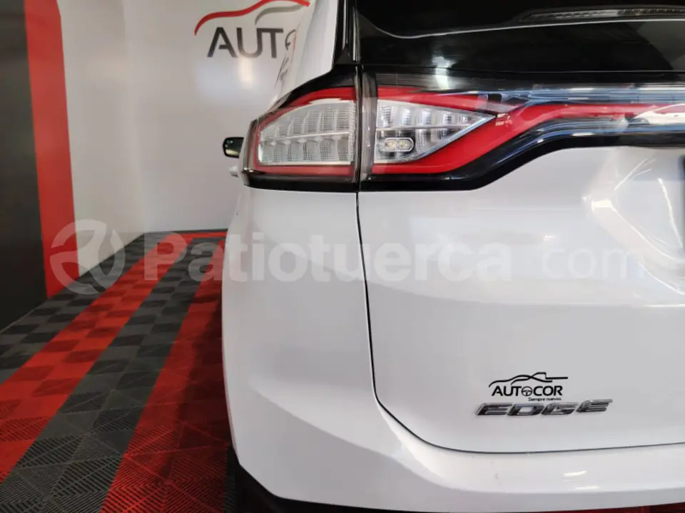 Foto 6 de Ford Edge
