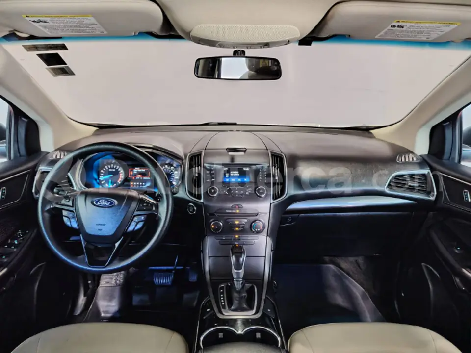 Foto 20 de Ford Edge