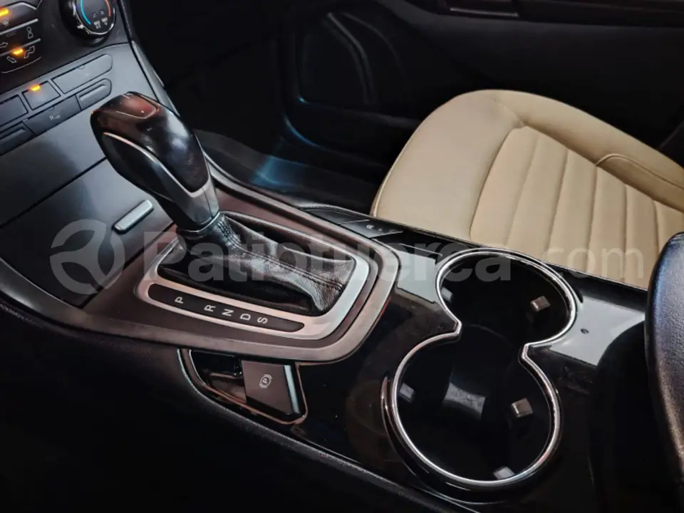 Foto 22 de Ford Edge