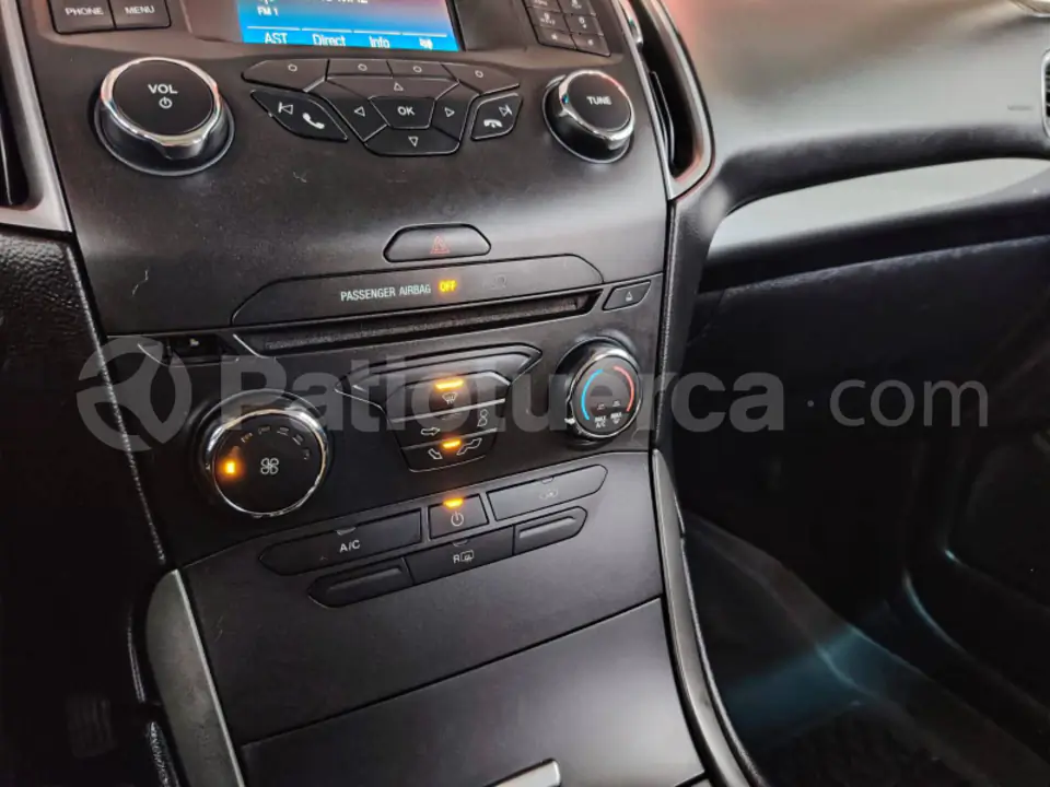Foto 23 de Ford Edge