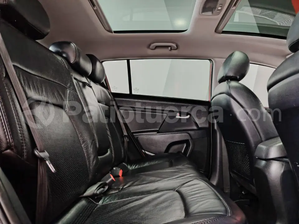 Foto 17 de Kia Sportage R