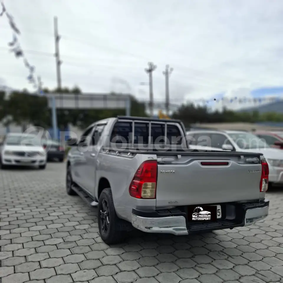 Foto 3 de Toyota Hilux