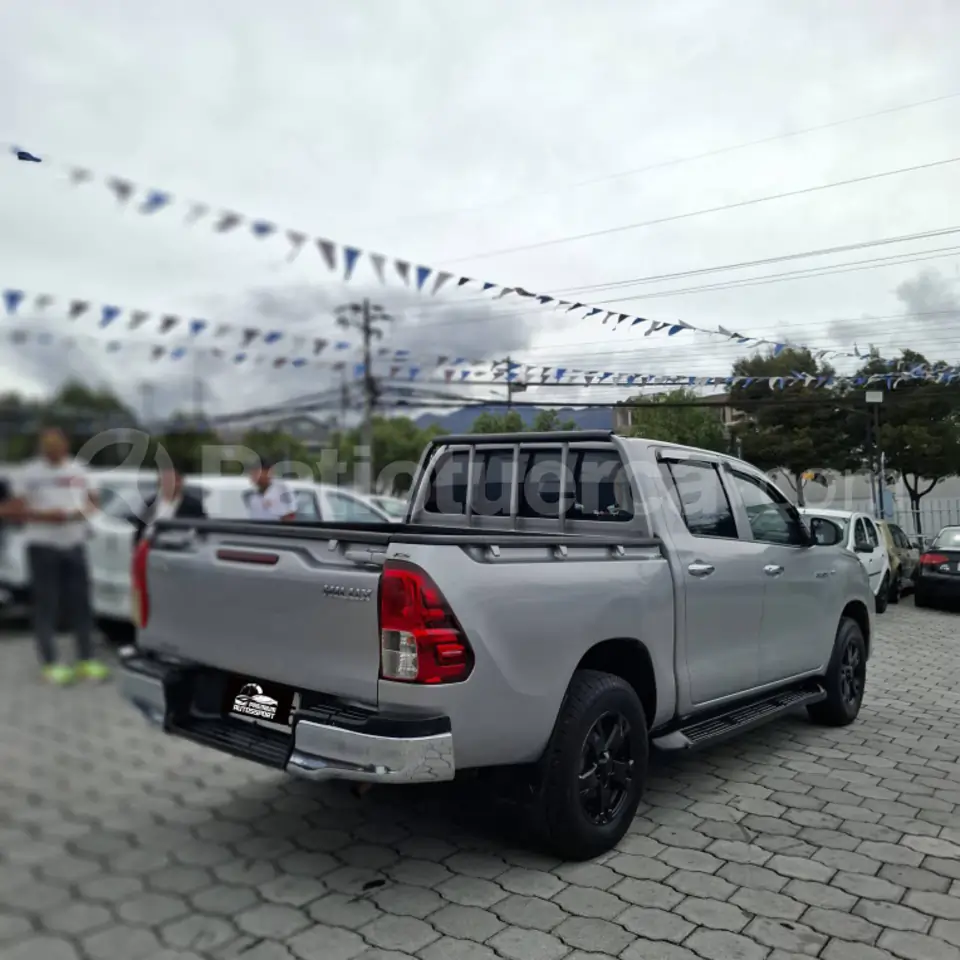 Foto 11 de Toyota Hilux