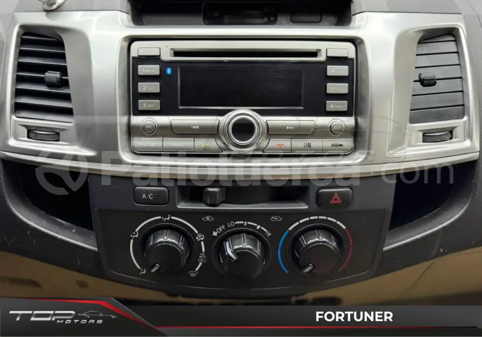 Foto 17 de Toyota Fortuner 2.7