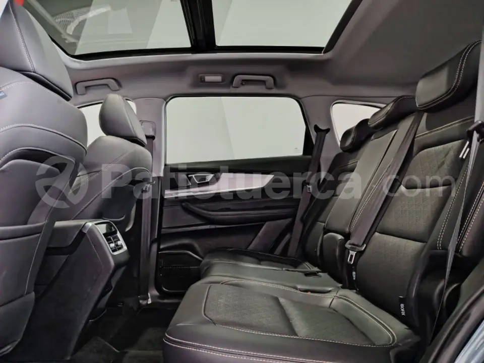 Foto 10 de Chery Tiggo 8 pro