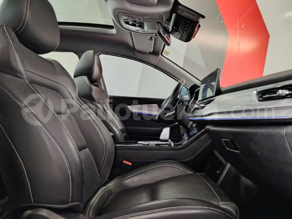 Foto 13 de Chery Tiggo 8 pro