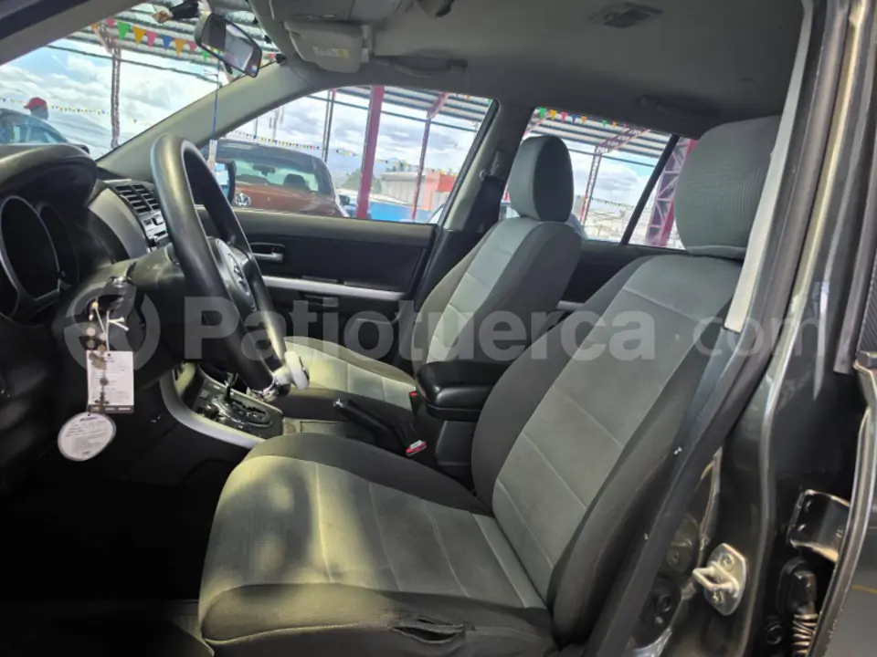 Foto 7 de Suzuki Grand Vitara SZ