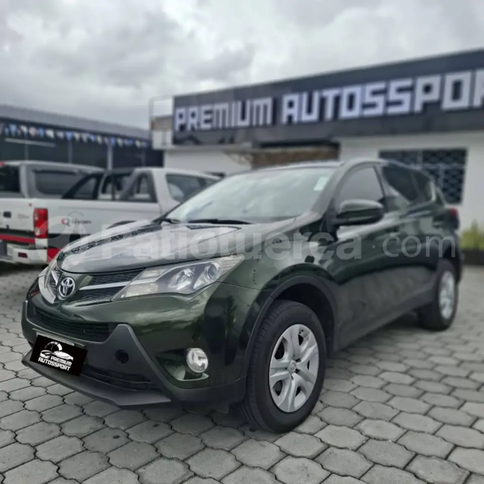 Foto 1 de Toyota NEW RAV 4