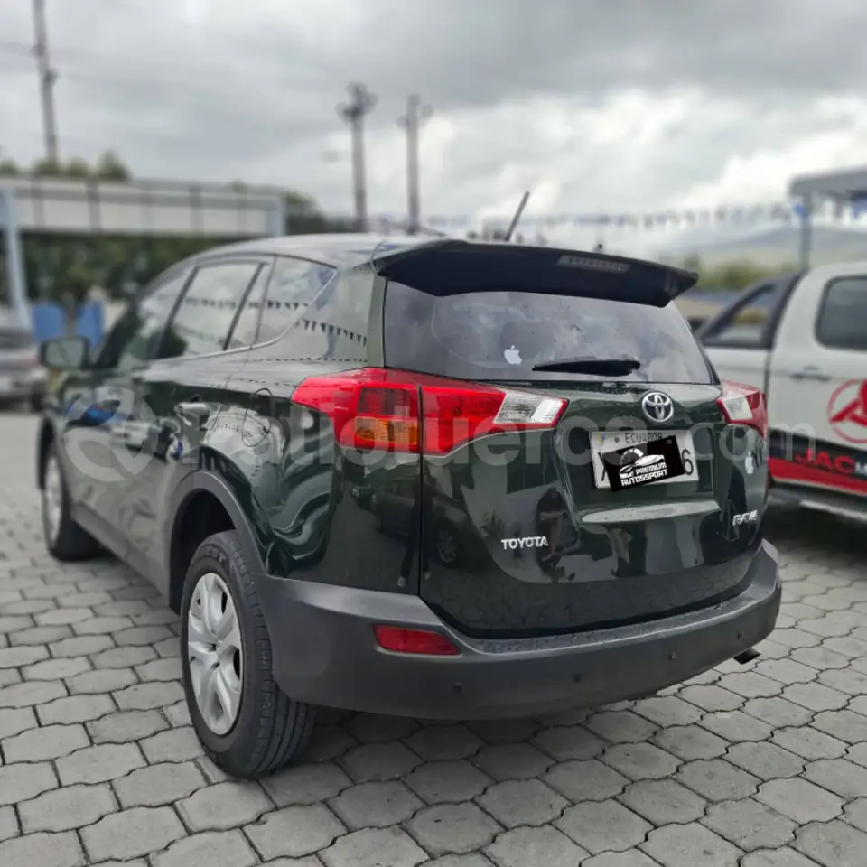 Foto 7 de Toyota NEW RAV 4