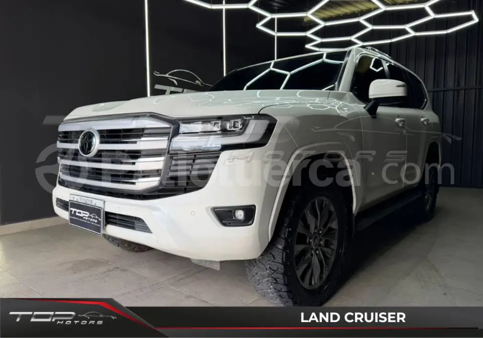 Foto 3 de Toyota Land Cruiser 300
