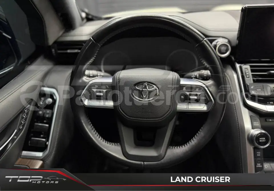 Foto 8 de Toyota Land Cruiser 300