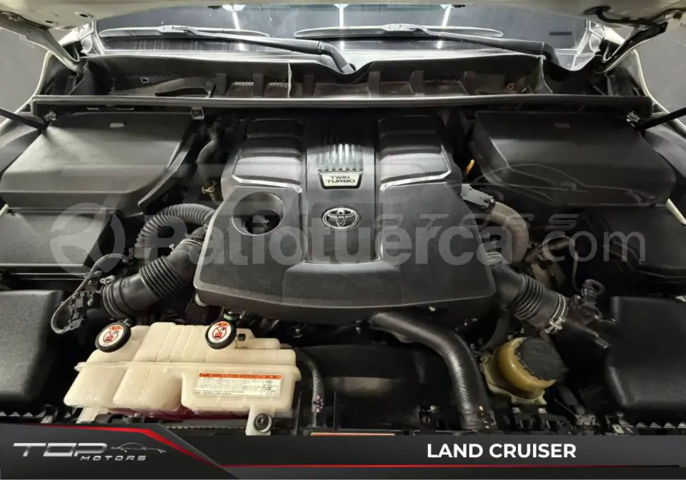Foto 27 de Toyota Land Cruiser 300