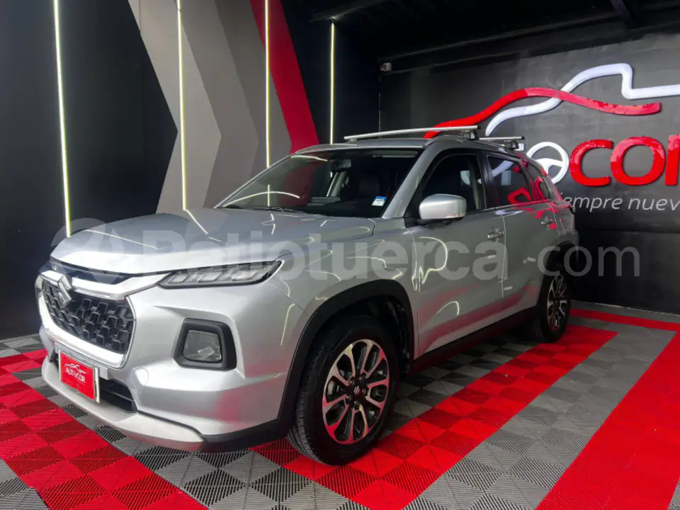 Foto 1 de Suzuki Grand Vitara ISG GLX.