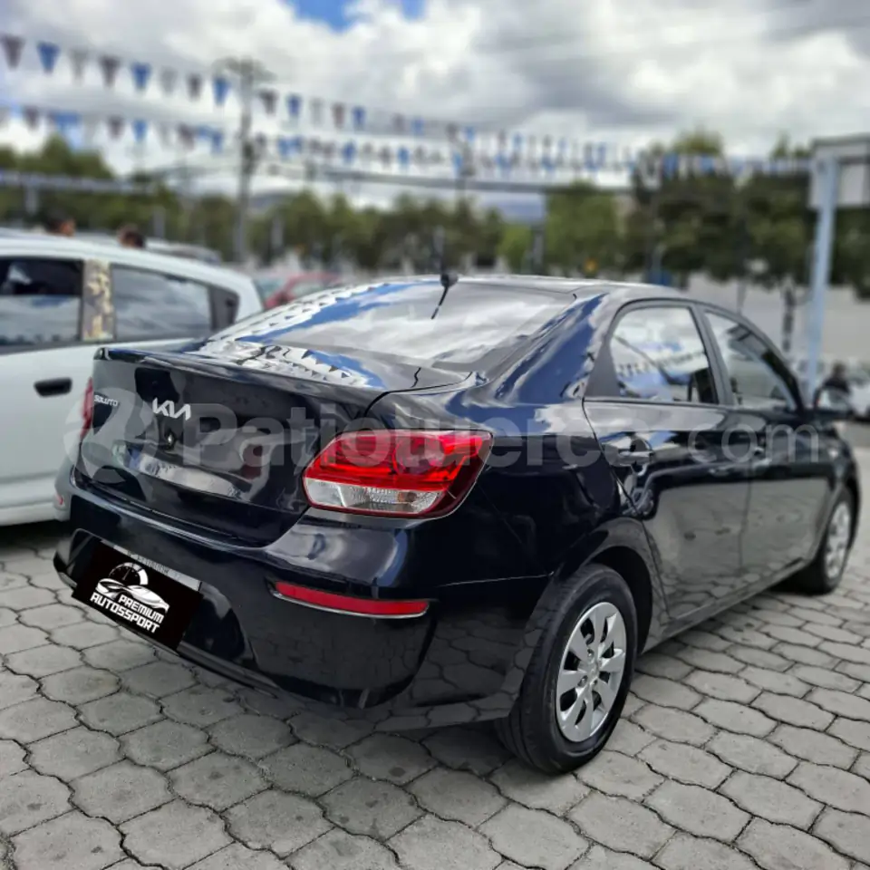 Foto 4 de Kia Soluto LX