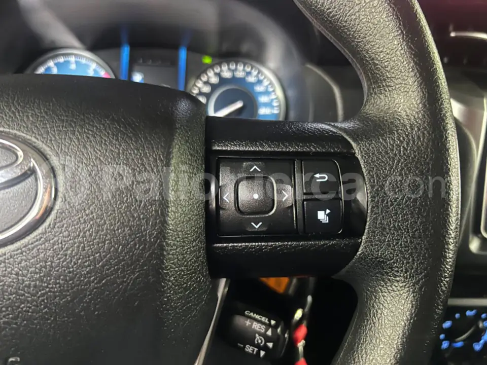 Foto 18 de Toyota New Fortuner