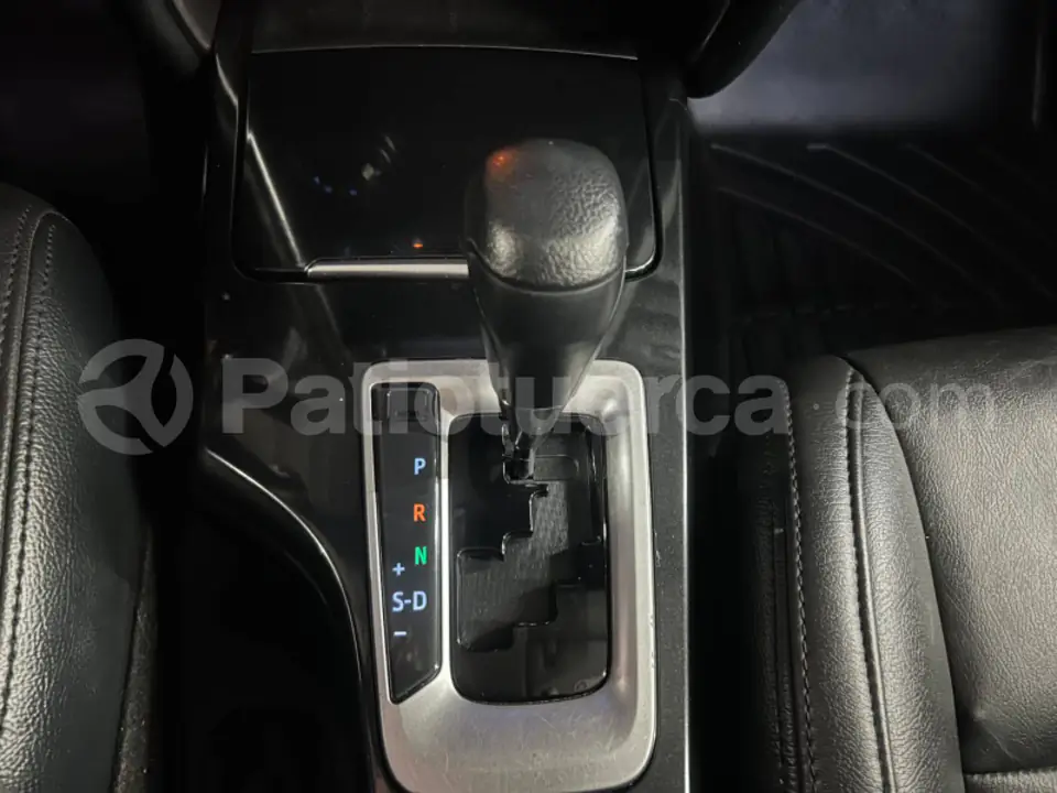 Foto 23 de Toyota New Fortuner