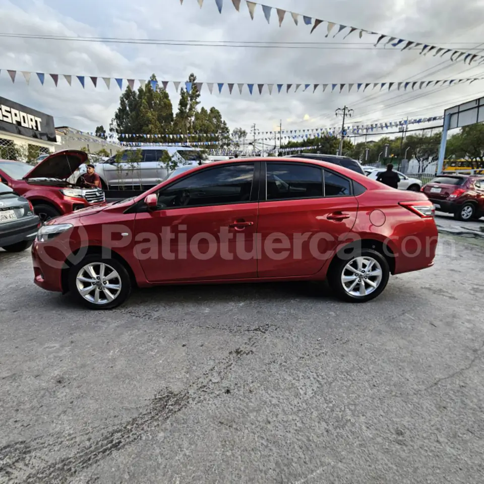 Foto 8 de Toyota New Yaris