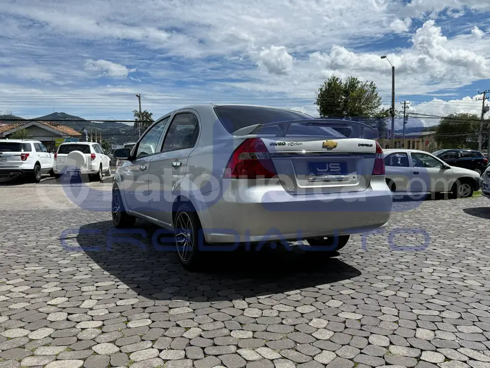Foto 3 de Chevrolet Aveo Emotion