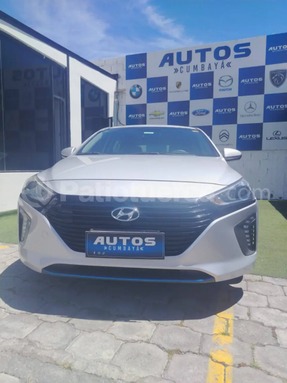 Foto 1 de Hyundai Ioniq Hybrid