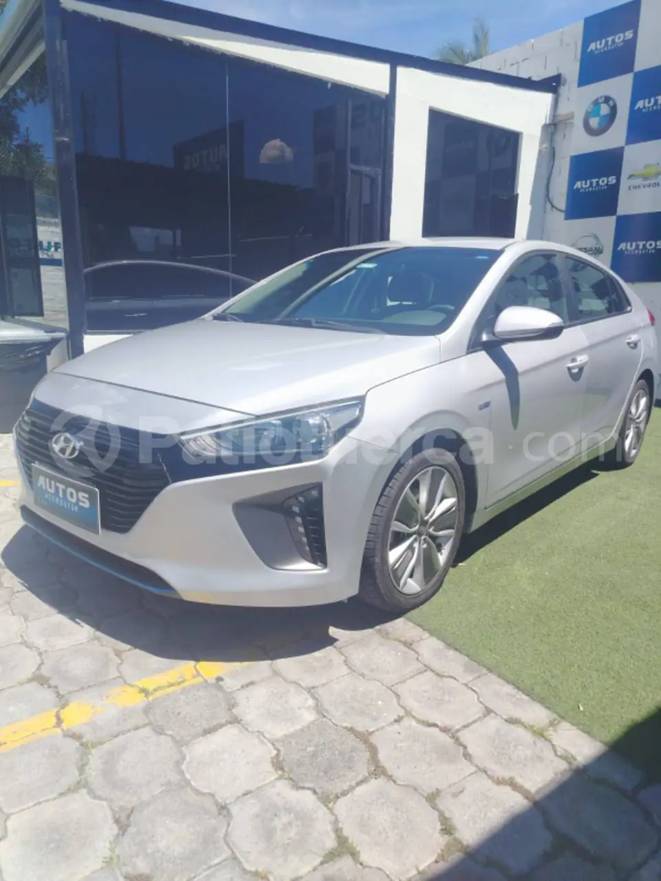 Foto 2 de Hyundai Ioniq Hybrid