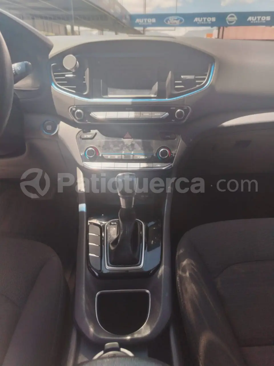 Foto 12 de Hyundai Ioniq Hybrid