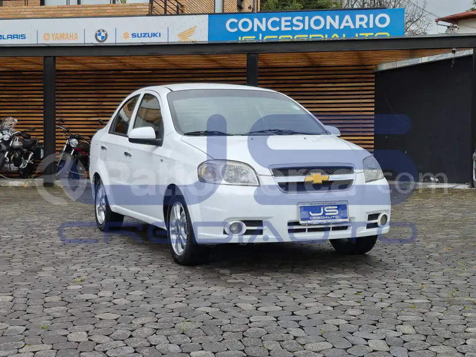 Foto 7 de Chevrolet Aveo Emotion
