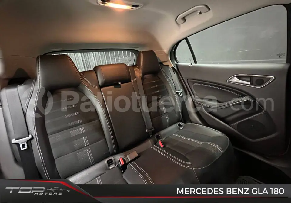 Foto 16 de Mercedes Benz GLA 180