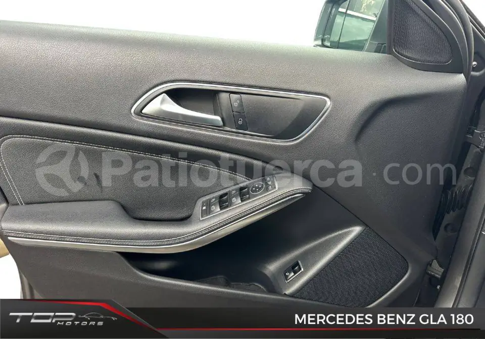 Foto 20 de Mercedes Benz GLA 180