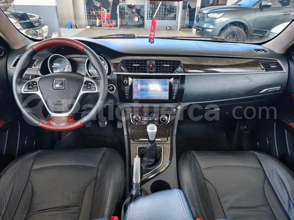 Foto 11 de Zotye T600