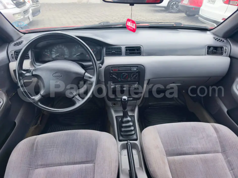 Foto 9 de Nissan Sentra
