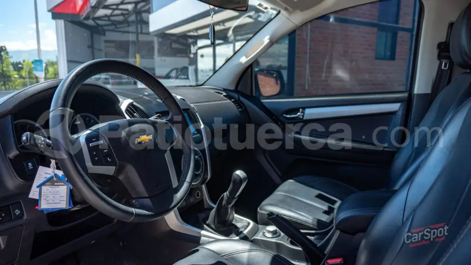 Foto 14 de Chevrolet D-MAX