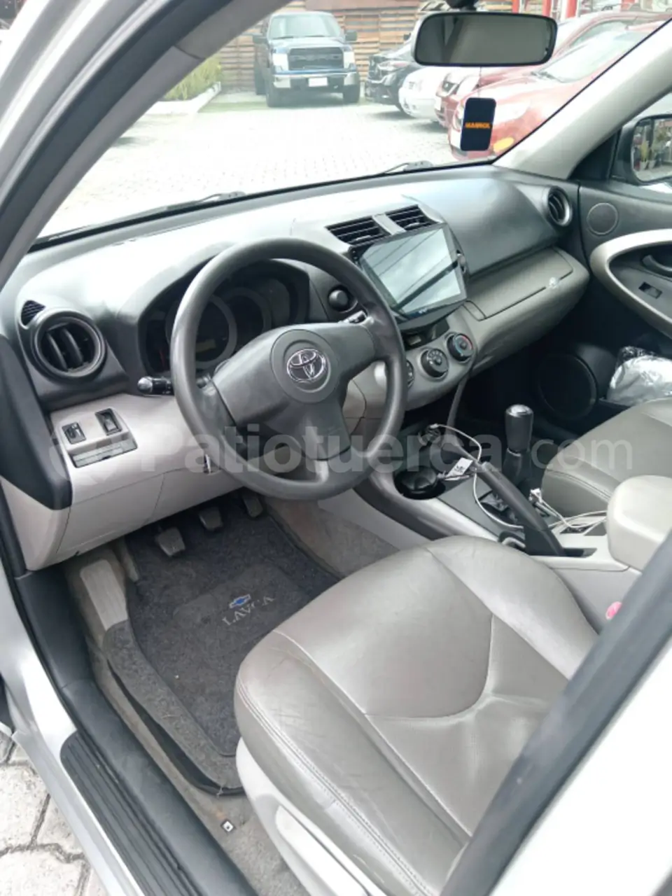 Foto 7 de Toyota RAV 4