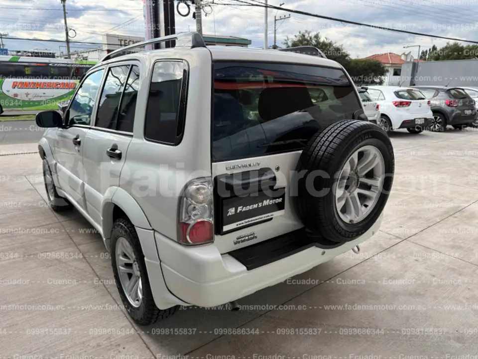 Foto 2 de Chevrolet grand vitara std