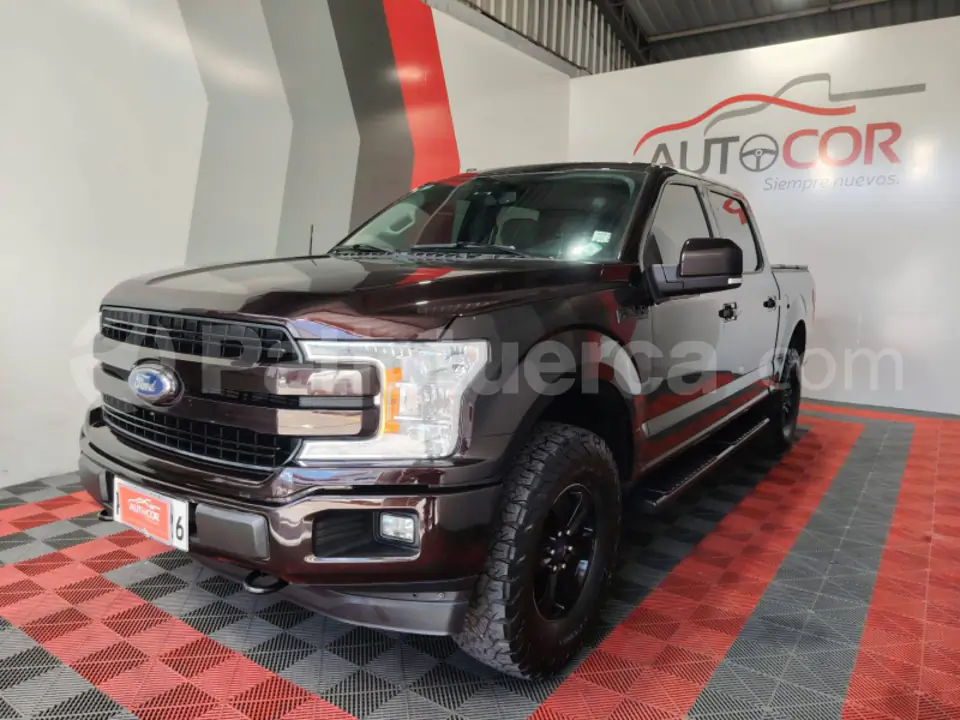 Foto 1 de Ford F150 4X4