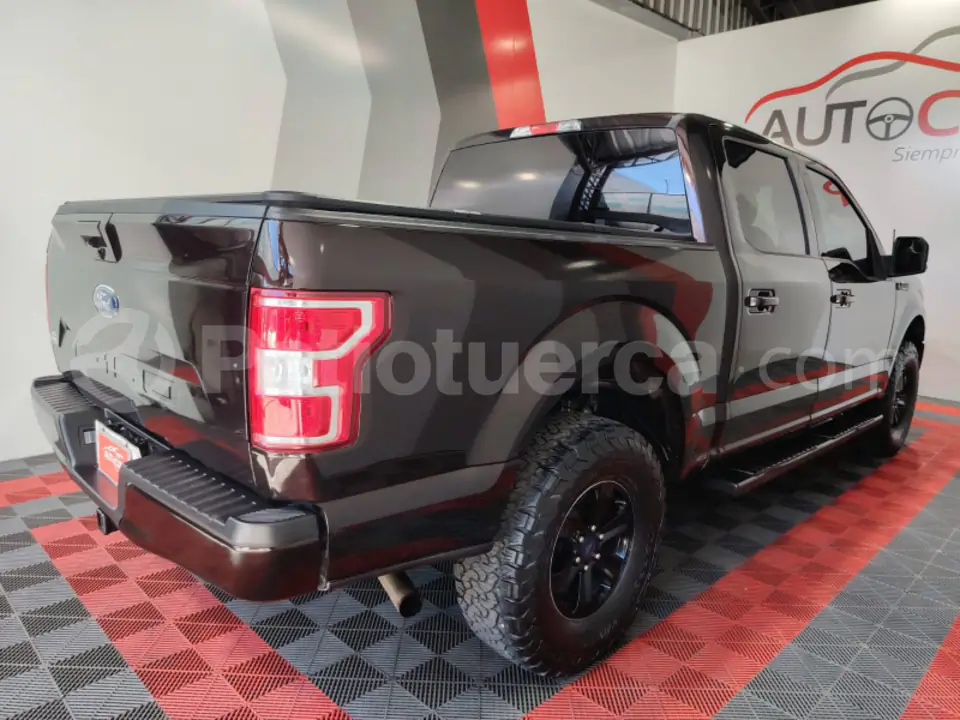 Foto 8 de Ford F150 4X4
