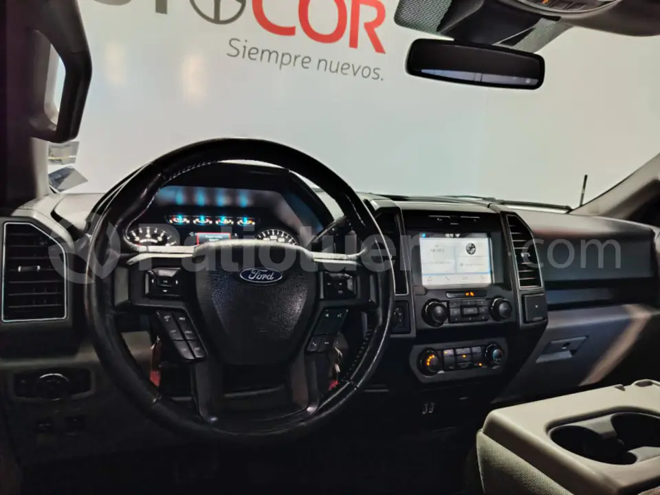 Foto 11 de Ford F150 4X4
