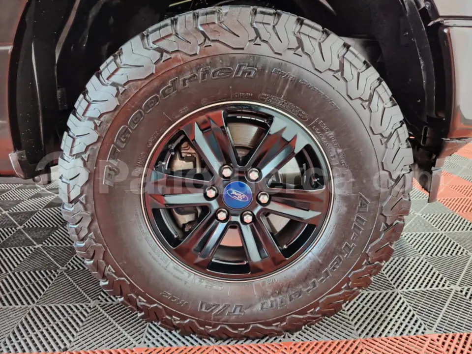 Foto 17 de Ford F150 4X4