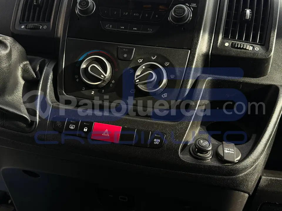 Foto 11 de Citroen JUMPER L2H2