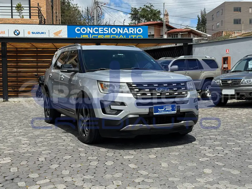 Foto 7 de Ford Explorer XLT