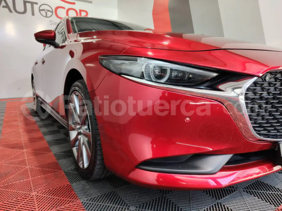 Foto 8 de Mazda NEW 3