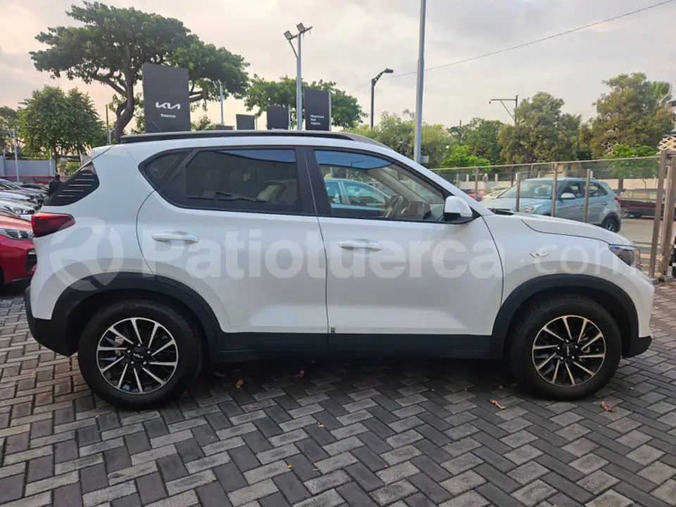 Foto 4 de Kia Sonet