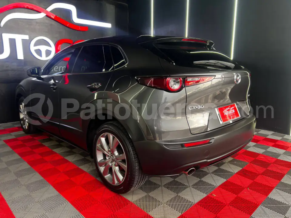 Foto 26 de Mazda CX-30 High
